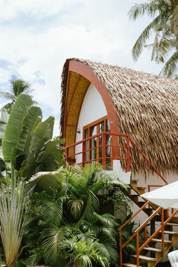 Tropical Temple Siargao Resort General Luna  Esterno foto