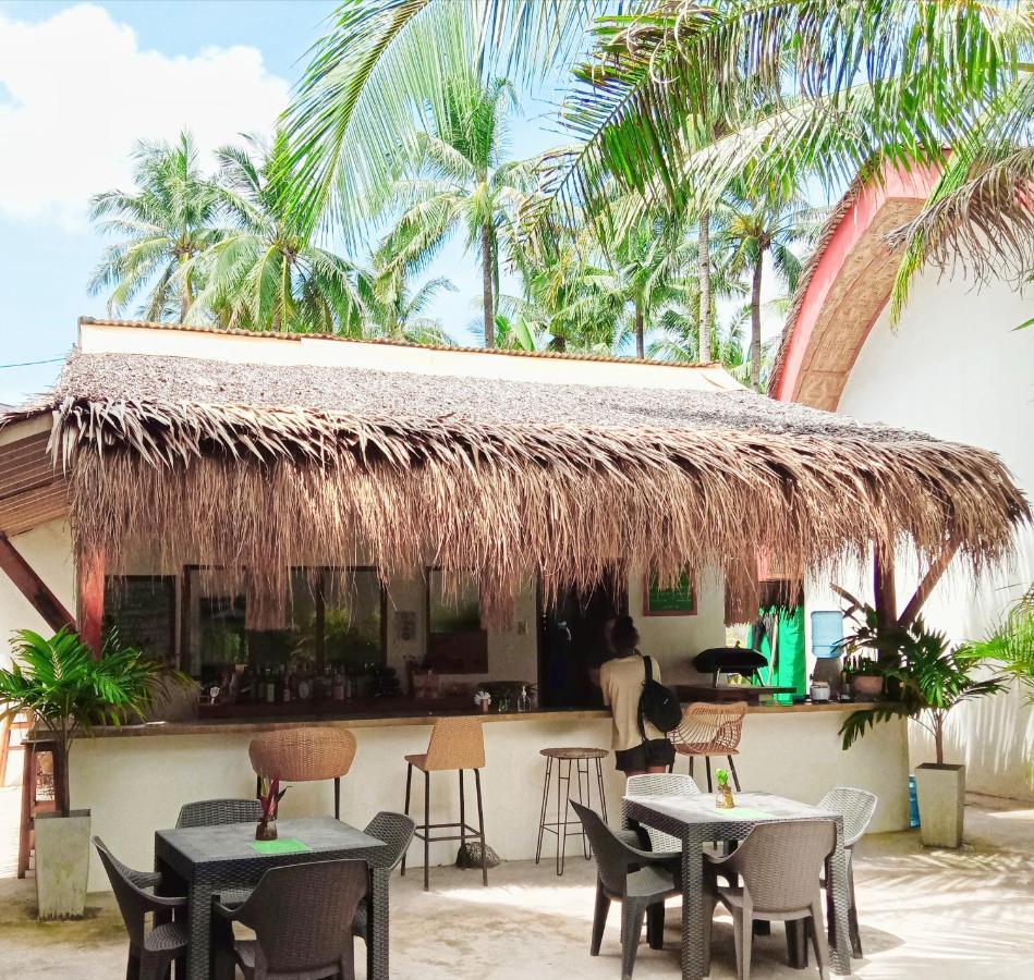 Tropical Temple Siargao Resort General Luna  Esterno foto